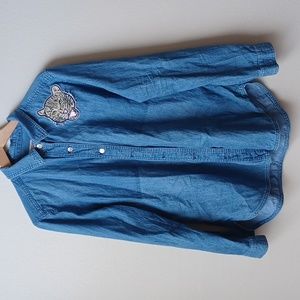 Mossimo Chambray Tiger Patch Button Down Boyfriend Fit Shirt Large